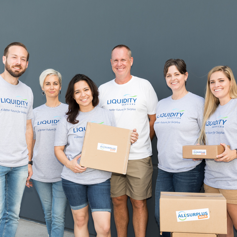 LS-ASD-warehouse-Team-portrait-I2A1686-1